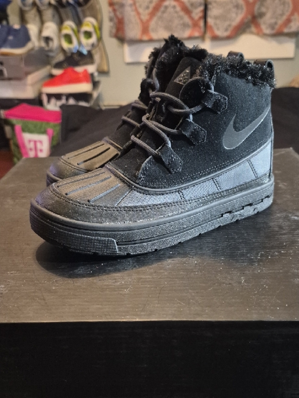 Nike ACG Woodside Chukka 2 (PS) "Triple Black" (2016) Boys 2.5Y Girls 4 NEW - Picture 2 of 10